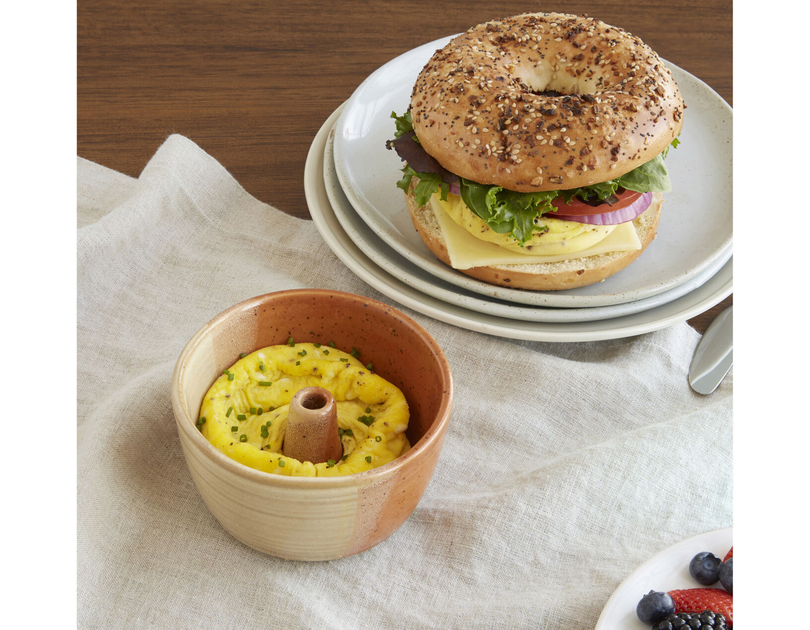 Egg on a Bagel Maker